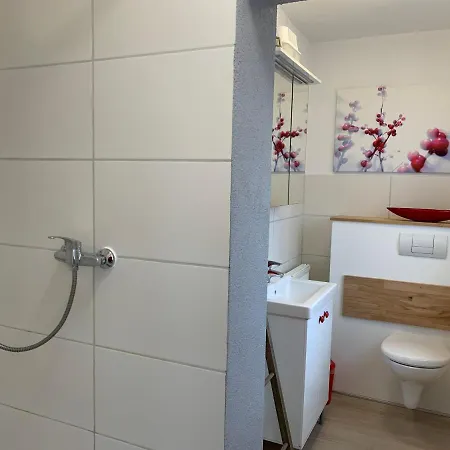 Helenes Auszeit Im Seenland - Lausitzer Seenland Ferienwohnung Auf Dem Tierhof Apartment Lauta